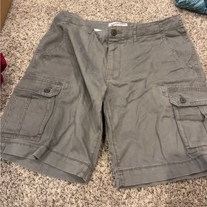 Arizona Jean Co. Grey Men’s Cargo Shorts Size 36